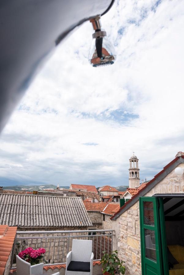 Guesthouse Nina Kaštel Novi Buitenkant foto
